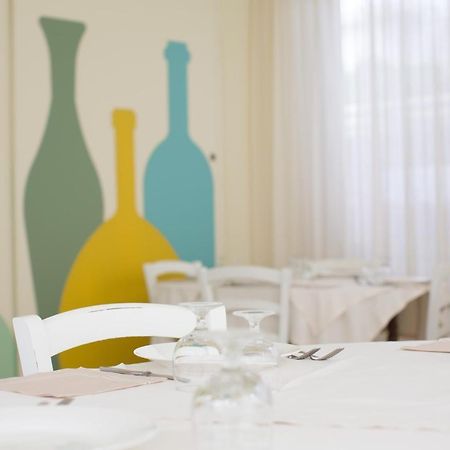 Hotel Trieste Cesenatico Eksteriør billede
