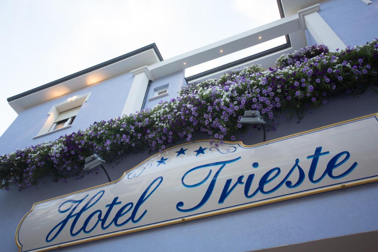Hotel Trieste Cesenatico Eksteriør billede